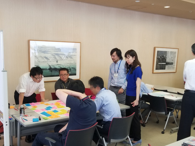 チーム活動シーン2