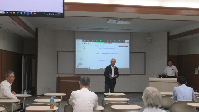 開会挨拶　山根隆 上席研究員（名古屋大学名誉教授）